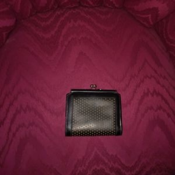 Vtg Dooney & Bourke Cabriolet purse and  wallet set - Picture 11 of 15